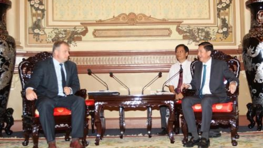 HCM City, Belarus seek cooperation in public transport