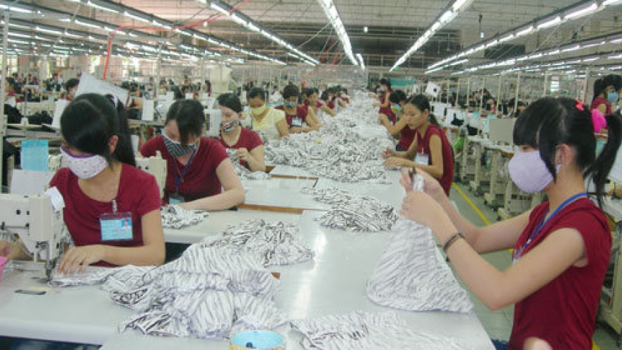 Binh Duong dishes out licenses for FDI projects