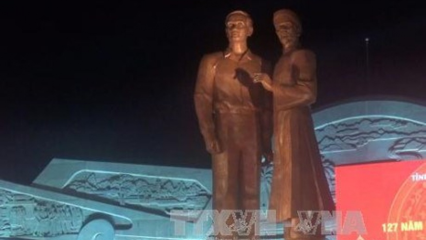 Monument of Ho Chi Minh and his father inaugurated in Binh Dinh