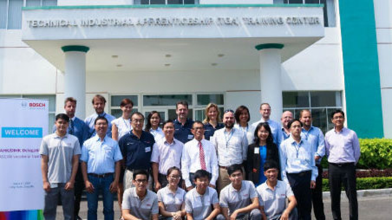 Bosch helps Vietnam train skilled workers