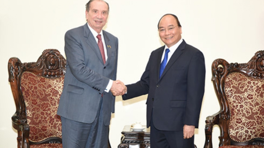 PM Phuc assures best possible support for Slovak businesses