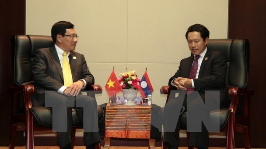Deputy PM meets Lao, Brunei foreign ministers