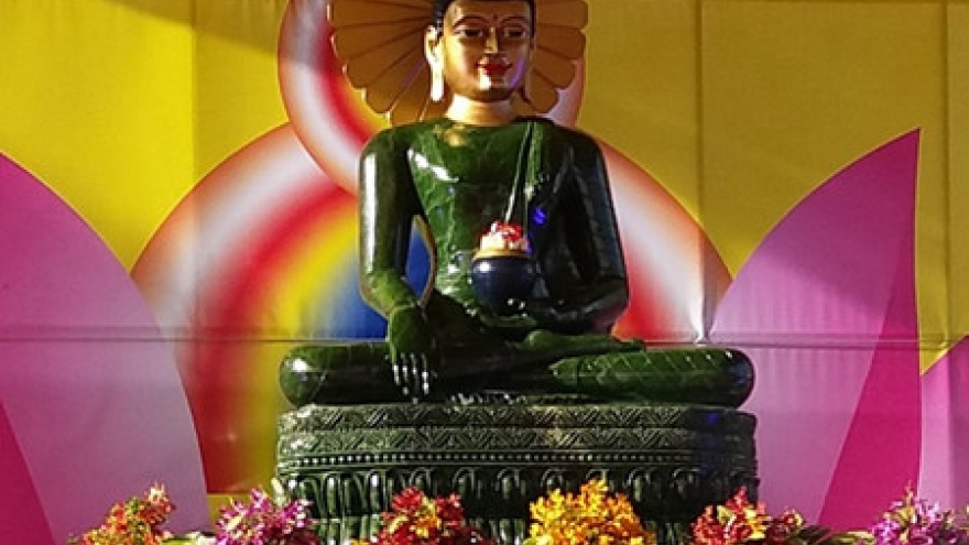 Jade Buddha for Universal Peace comes to Soc Trang