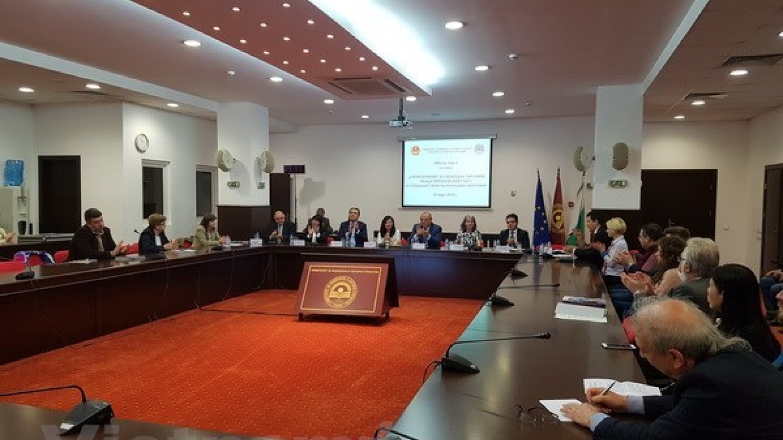 Bulgaria backs early signing of EU-Vietnam FTA