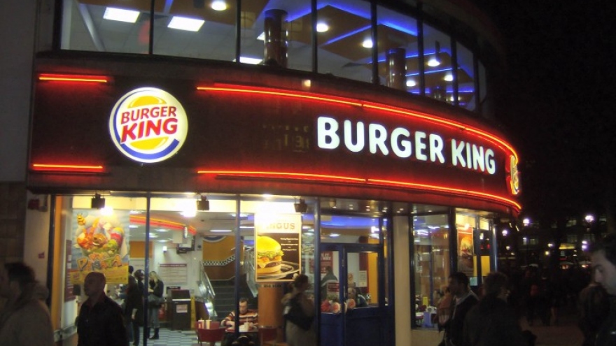 Burger King still faces problems despite backing by tycoon
