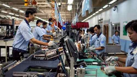Vietnam industrial production falters 