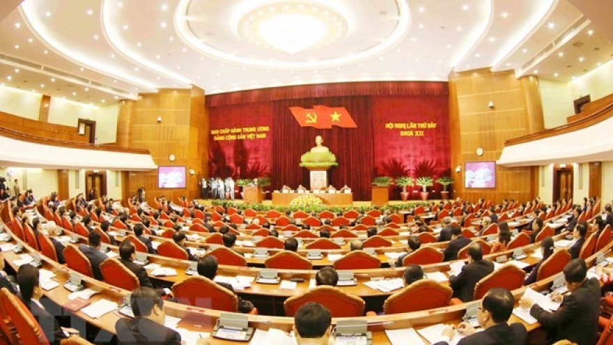 CPVCC reviews personnel scheme, salary policy, social insurance