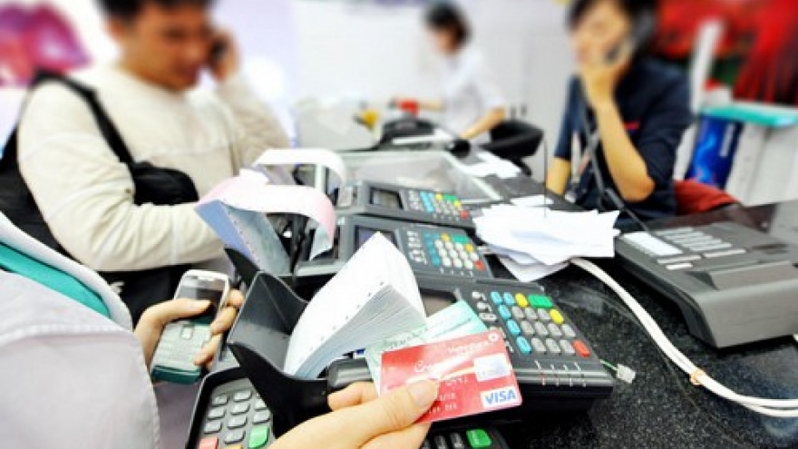 Vietnam eyes cashless market with card payment scheme