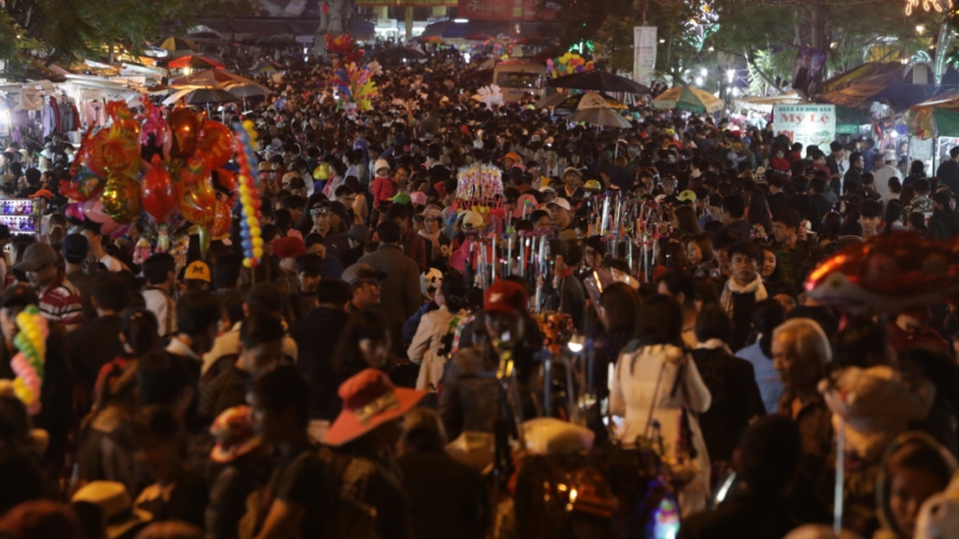 May Day holiday spells nightmare for revellers in Da Lat