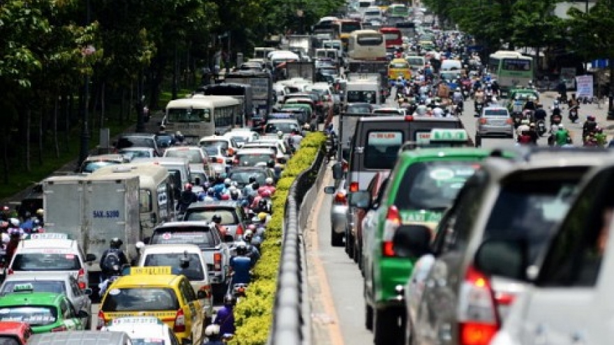 Cable car proposed for passengers to reach Tan Son Nhat airport