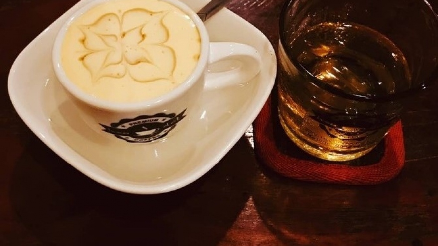 Vietnamese egg coffee a hit in Chicago