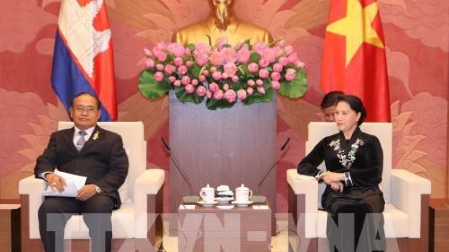 Vietnam, Cambodia legislators pledge to boost ties