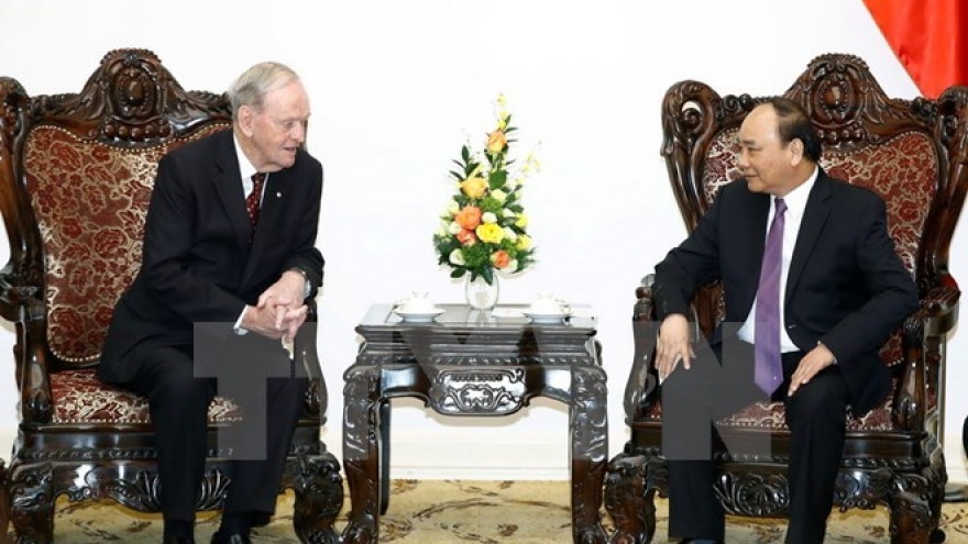 Prime Minister welcomes former Canadian PM