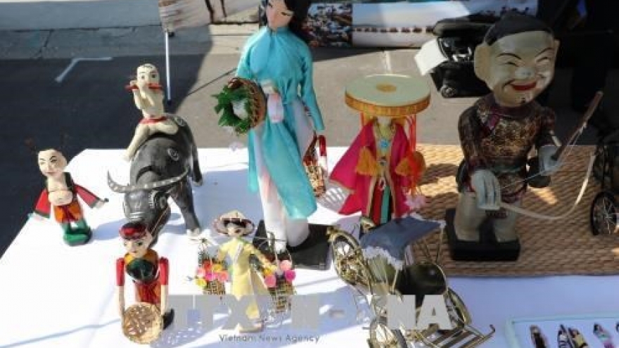 Vietnam sets up booth in Canada’s largest annual fair