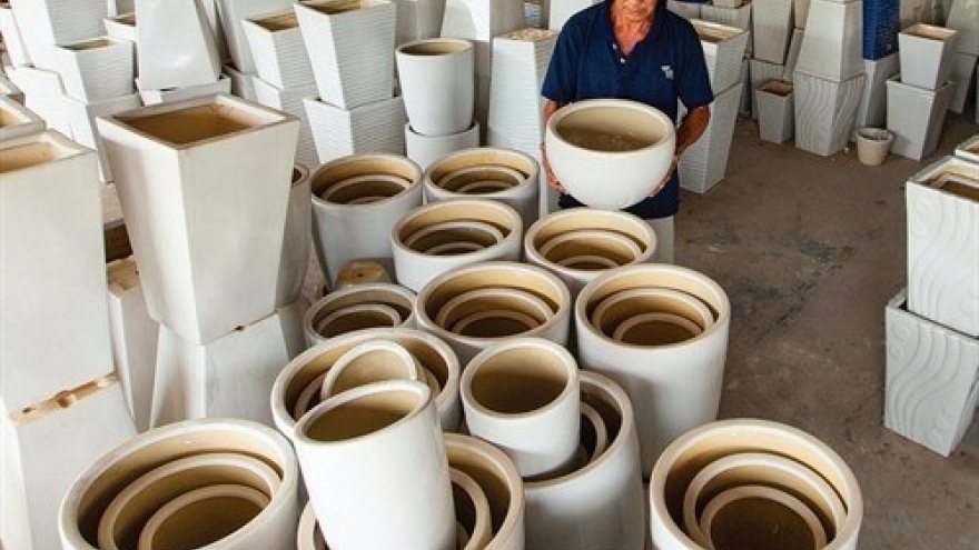 Ceramic producers seek to sustain exports