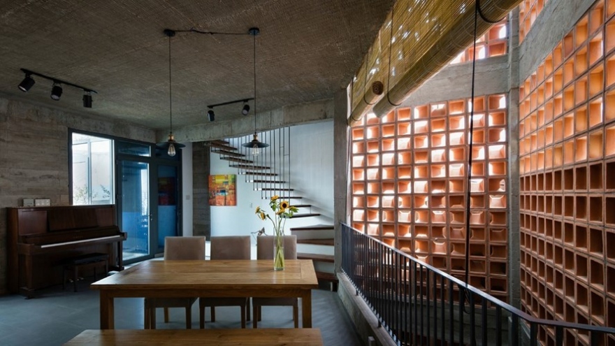 American weblog introduces Chi house in HCM City