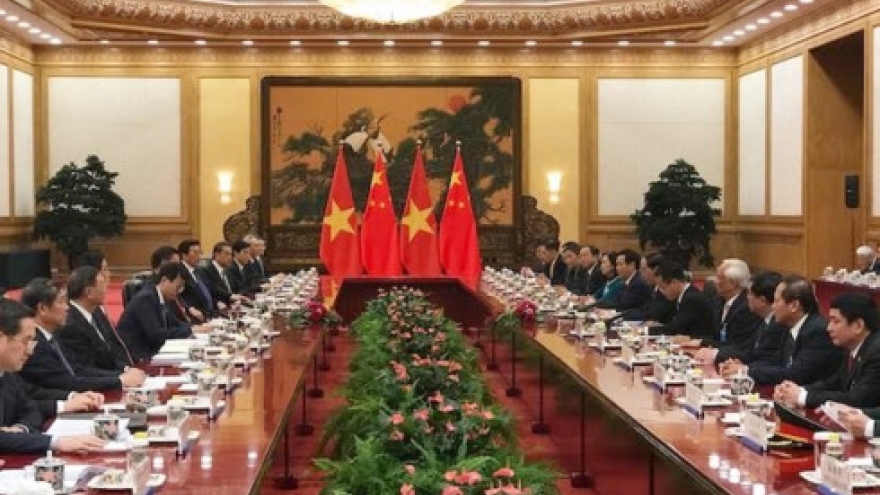 Vietnam, China look forward to stronger ties of friendship