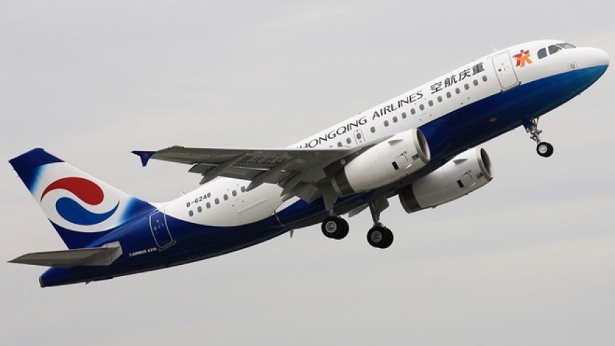 Direct flight launched between Chongqing (China) and Hanoi