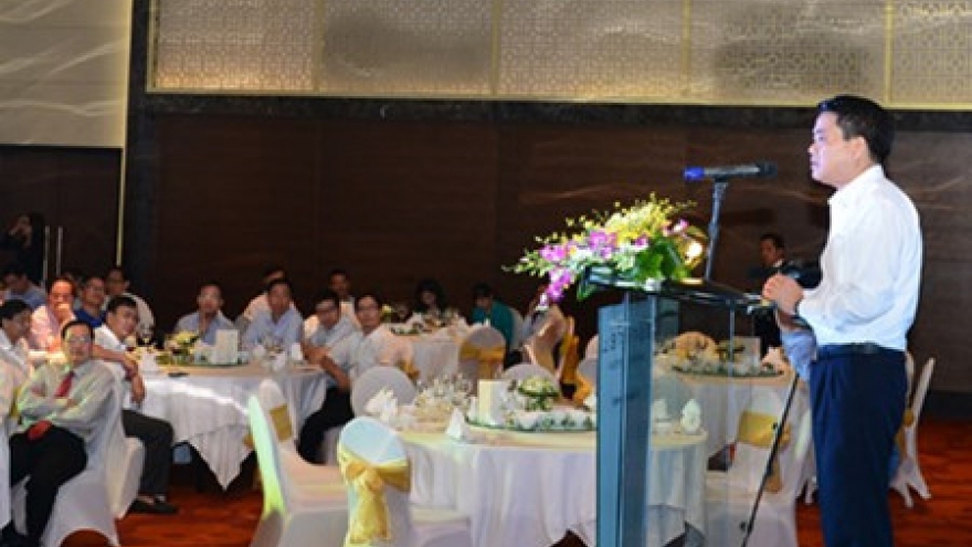Hanoi honors contributions by representative offices abroad