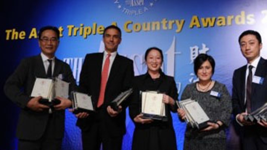 
        Vietnam Airlines, Citi Vietnam roll out new rewards program   
                              