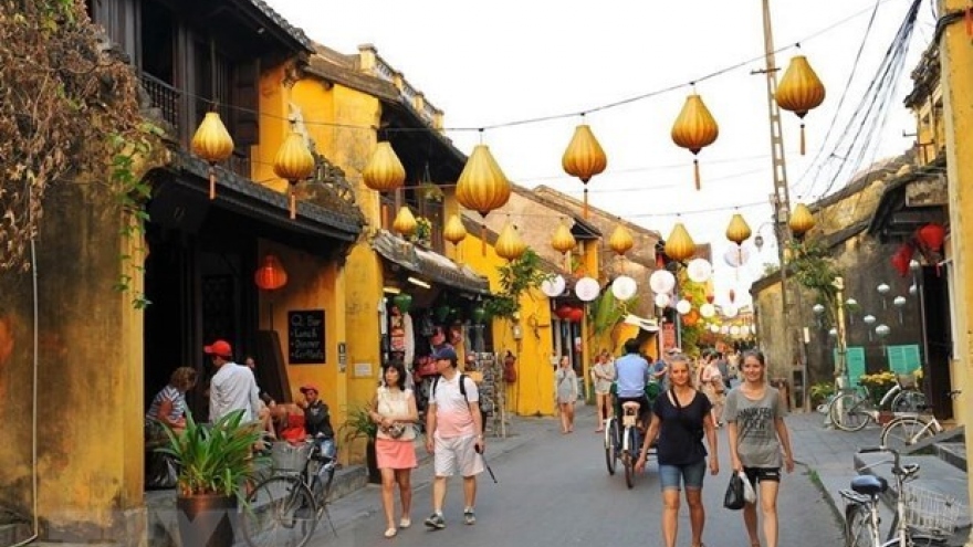Close to 8.5 million foreigners visit Vietnam in first half