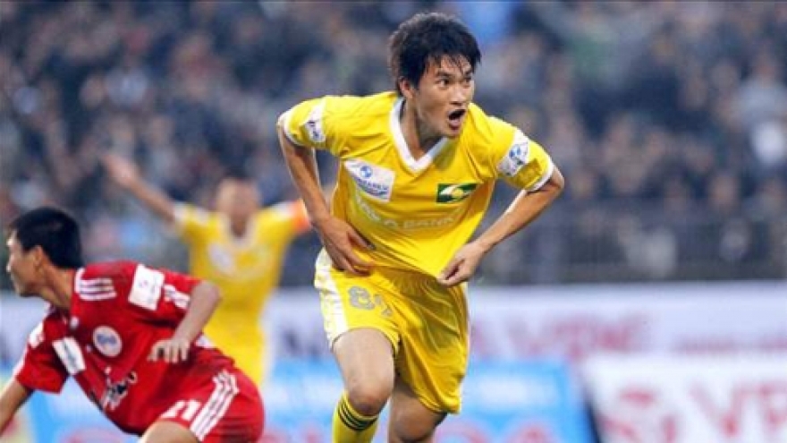 Striker Vinh voted best player in SEA