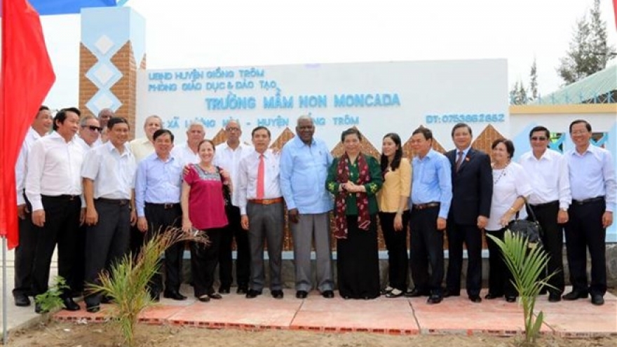 Top Cuban legislator welcomed in Ben Tre province