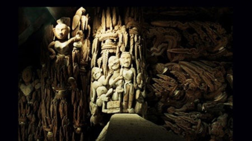 Hanoi showcases cultural space of village temples
