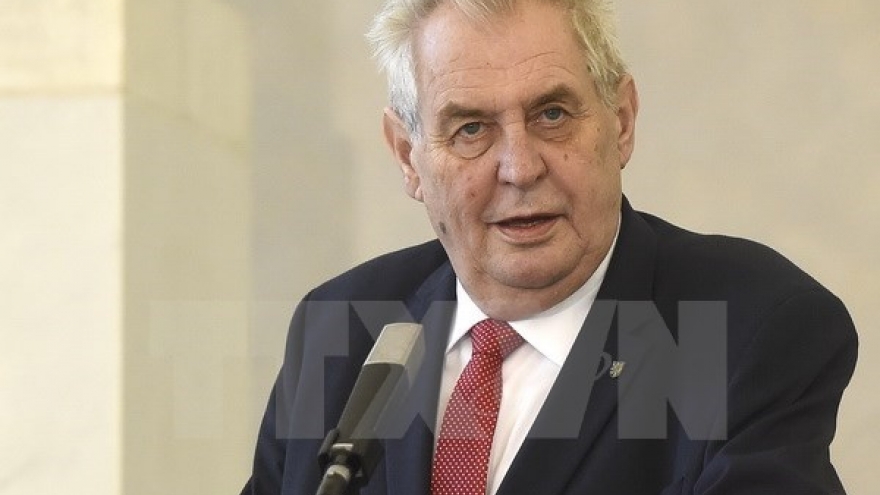 Czech media focuses on President Zeman’s visit to Vietnam