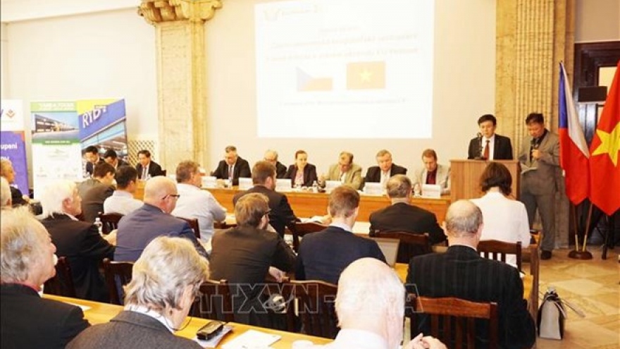 Ambassador calls for Czech parliamentarians’ support for EVFTA