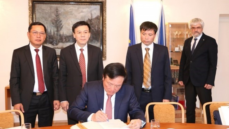 Vietnam, Czech supreme courts step up cooperation