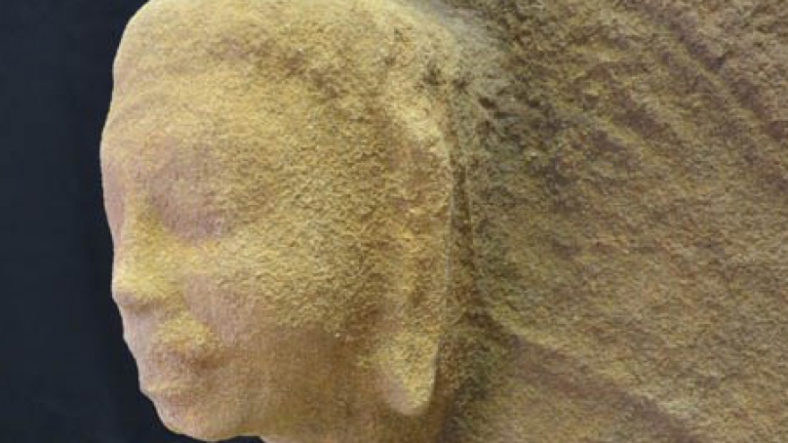 Central province reveals national treasure, heritage pieces