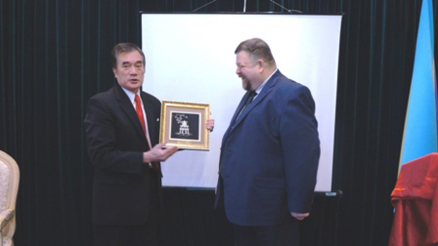 Ukraine, Vietnam deepen cross cultural awareness