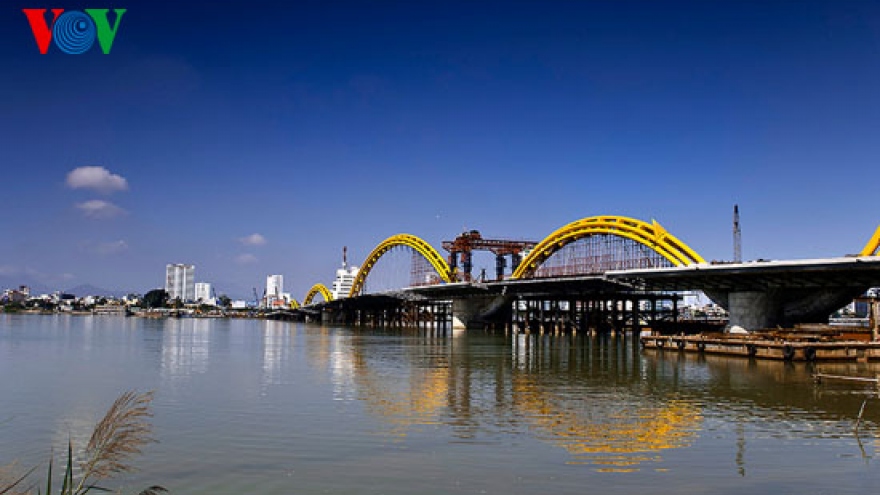 Danang – a city of bridges