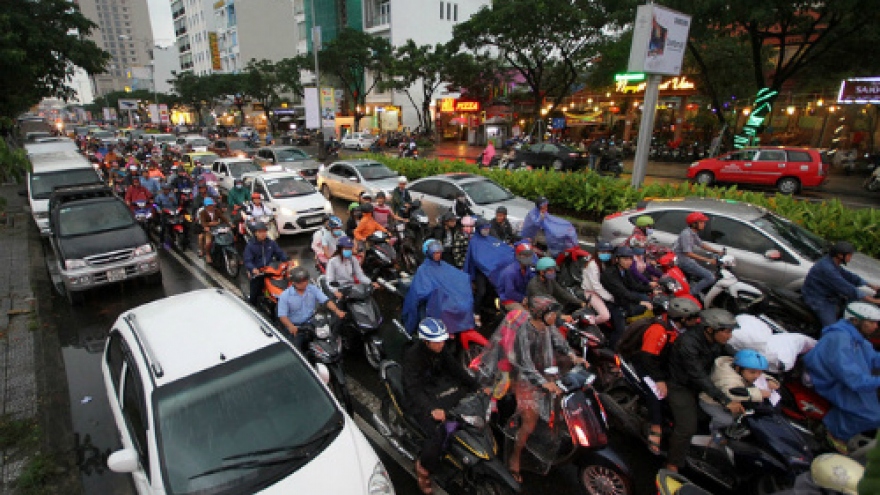 Da Nang to ban private vehicles from downtown streets