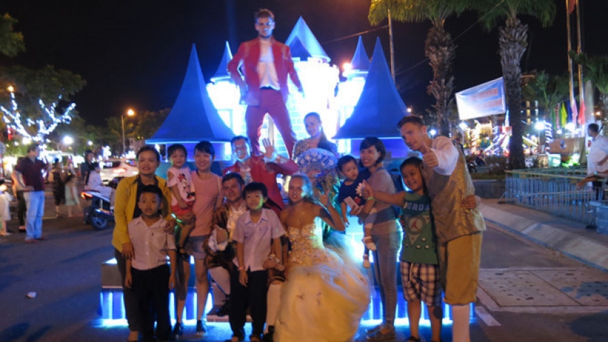 Extravaganza street carnival in Danang