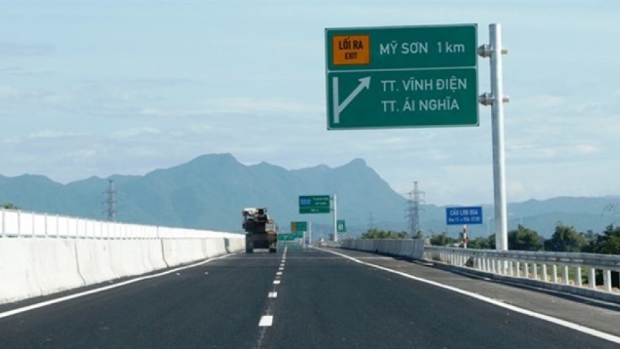 Da Nang-Quang Ngai expressway to be inaugurated on National Day