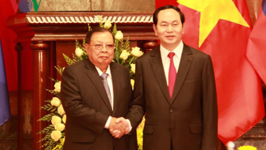 Vietnam appeals for Laos to help resolve East Sea dispute