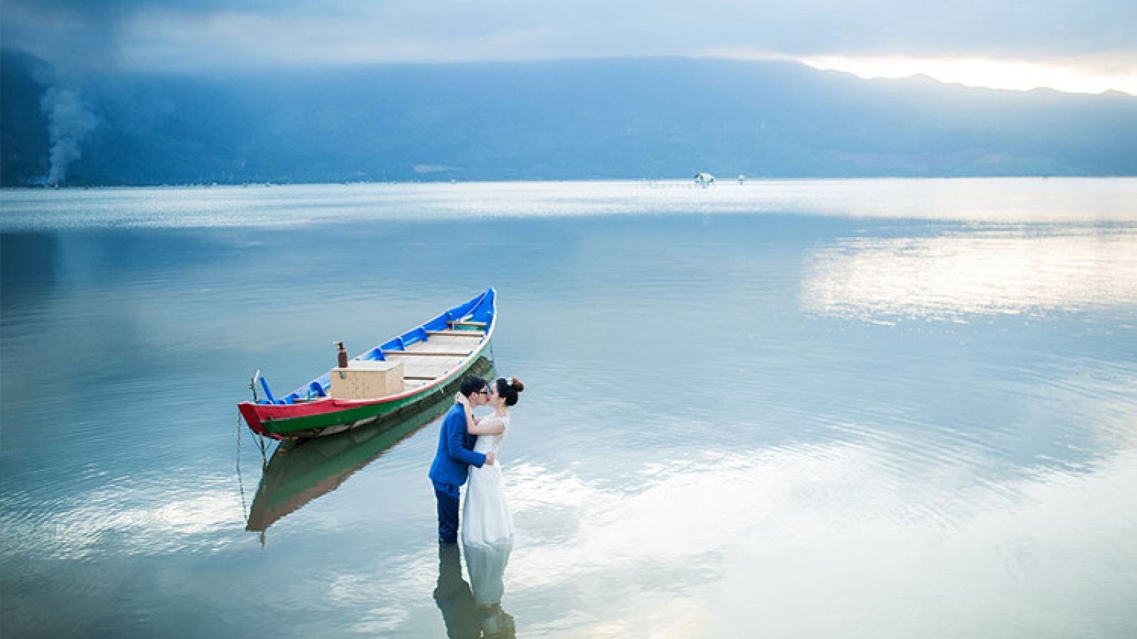 Wedding photo locations around Danang