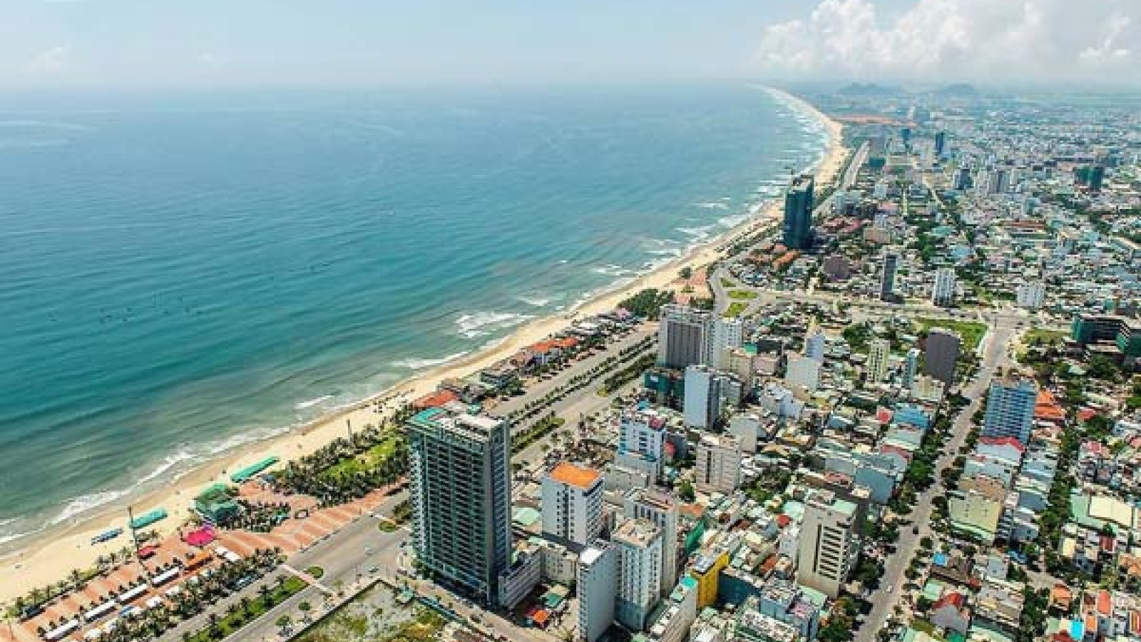 PM Phuc to speak at investment forum in Danang