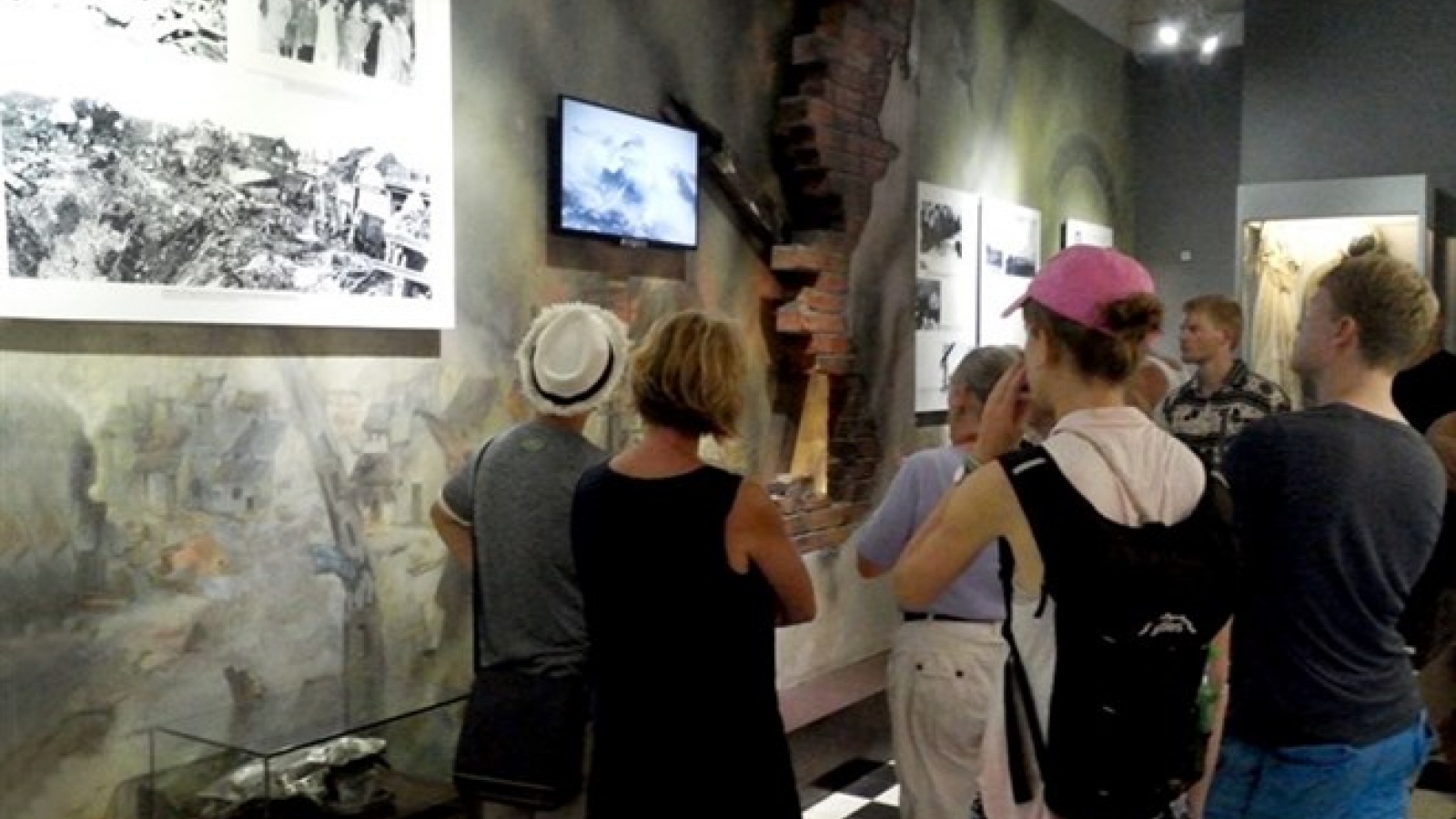Exhibition commemorates War Invalids and Martyrs Day