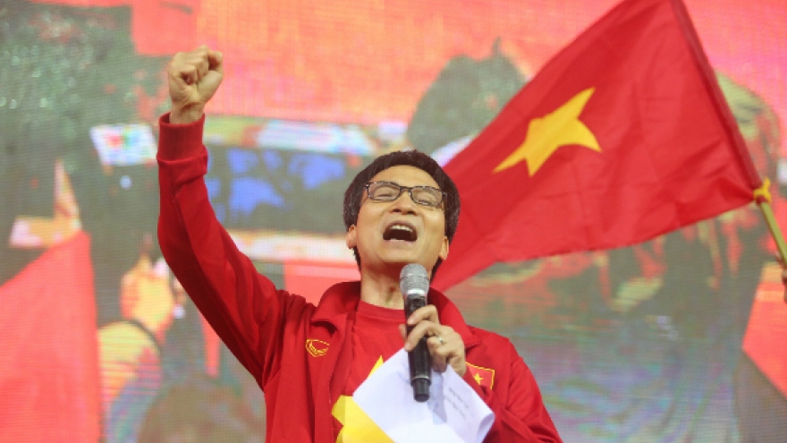 Deputy PM cries 'Vietnam still wins' despite defeat to Uzbekistan