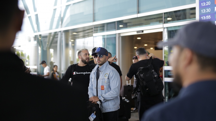Puerto Rican pop star Luis Fonsi arrives in Danang