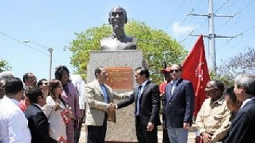 Ho Chi Minh monument inaugurated in Dominica  
