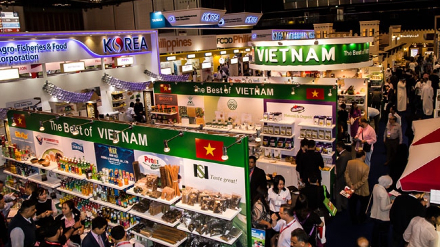 Vietnam businesses showcase products at Gulfood Dubai 2017