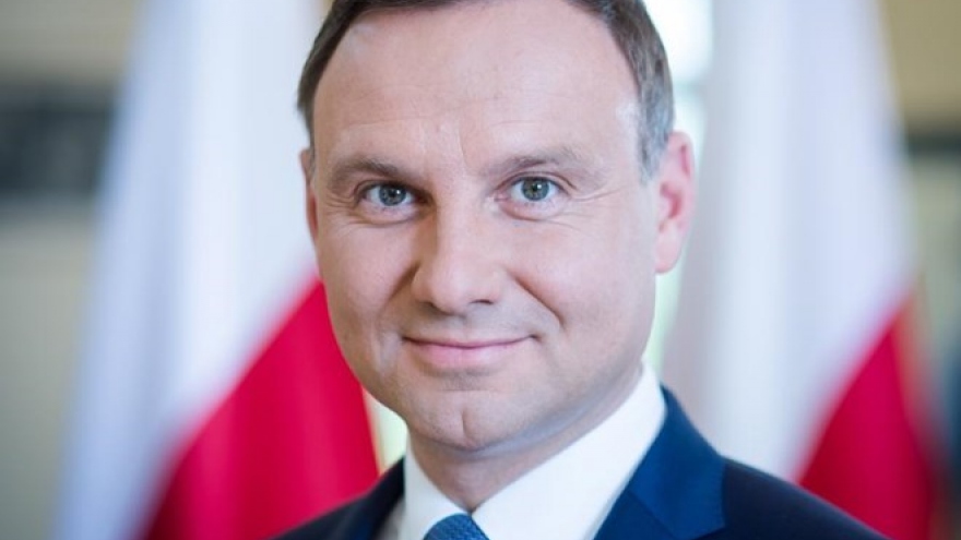Polish President meets former Vietnamese students in Poland