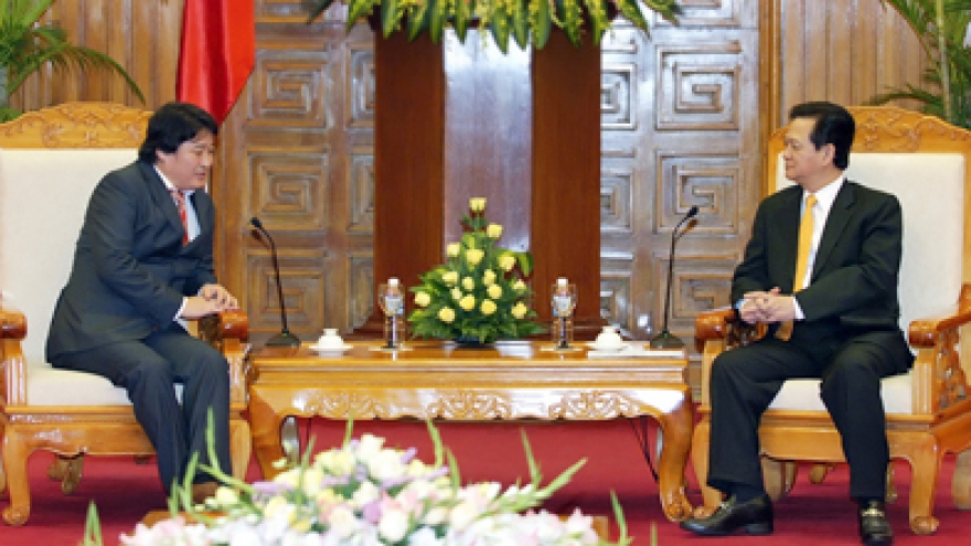 PM receives new ambassadors