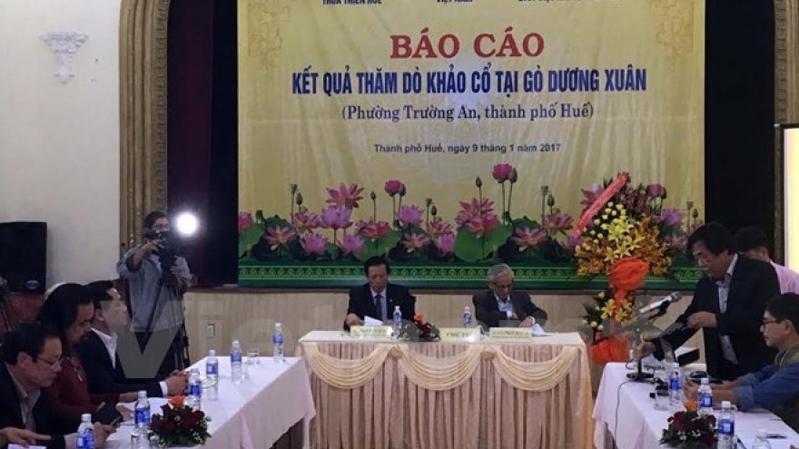 Archaeologists unveil initial findings of Duong Xuan Mound in Hue city