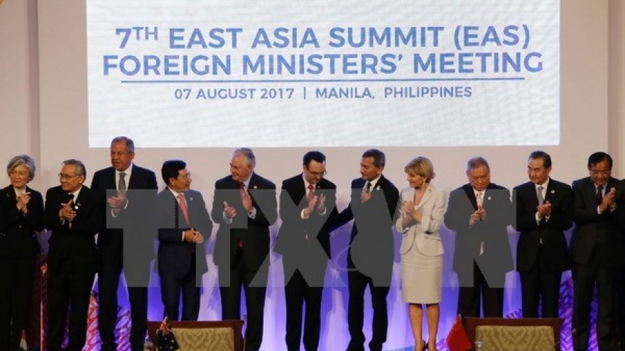 Vietnam proposes measures to boost cooperation of ASEAN+3, EAS