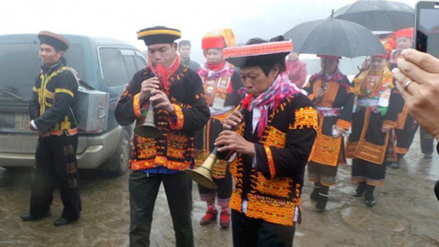 
        Dao culture enriches Mau Son Winter Festival
                              